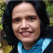 Profesora de Matemáticas, desde la primaria hasta la ESO